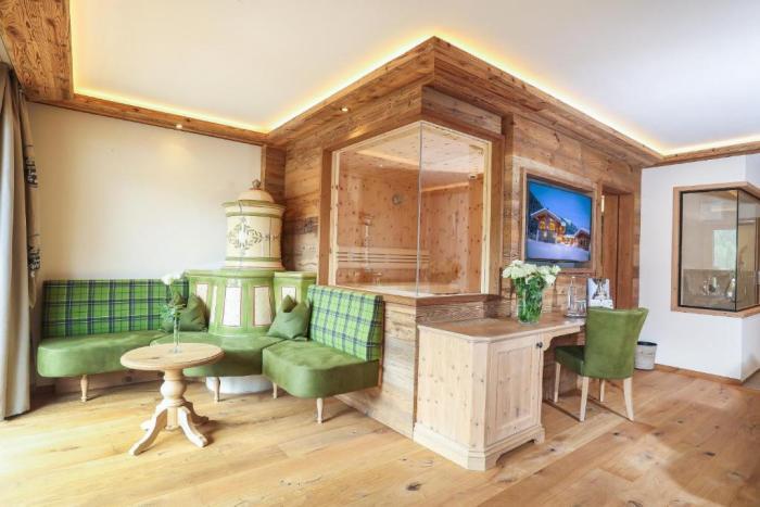 Verwoehnhotel Kristall Pertisau Rum bild